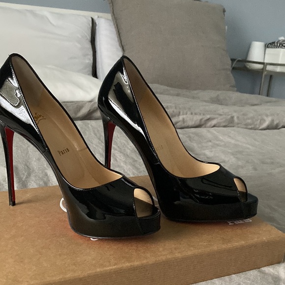 NEW VERY PRIVE, Christian Louboutin 36 - Picture 5 of 10